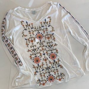 Sundance embroidered long sleeve top
